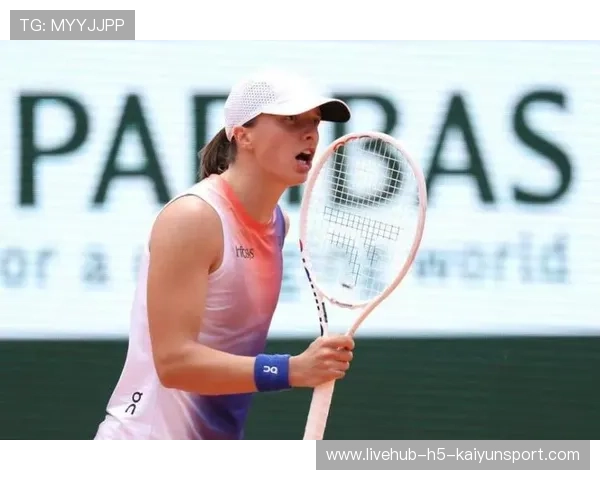 斯瓦泰克稳坐女子第一宝座,统治力无解,斯瓦泰克正手动作详解 斯瓦泰克稳坐女子第一宝座,统治力无解,斯瓦泰克正手动作详解